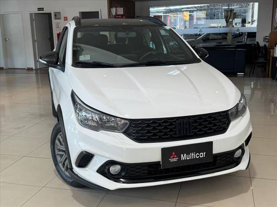 FIAT ARGO 1.3 FIREFLY FLEX TREKKING MANUAL
